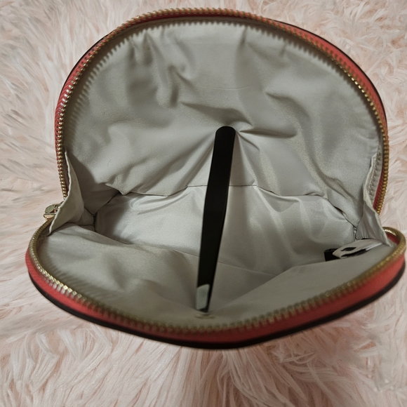 Kate Spade Polka Dot Make Up Bag - Picture 7 of 8